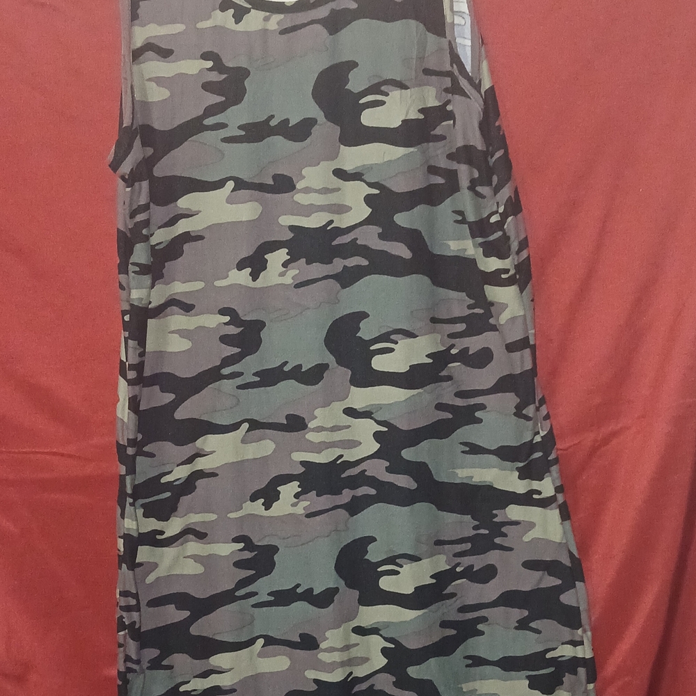 Bobbie Brooks Gray and Black Patterned Dress